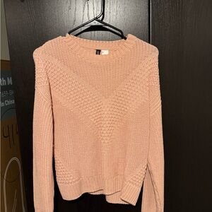 XS pink sweater